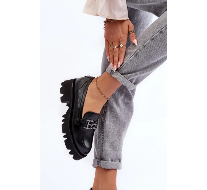 Damskie Skórzane Półbuty Loafersy Z Ozdobą Laura Messi 2699 Czarne