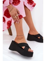 Klapki Damskie Na Koturnie I Platformie Czarne Sevolee