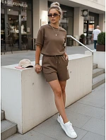 Dámsky viskózový set s motýlikom a šortkami hnedý FashionStreet AY1194 Dámsky viskózový set s motýlikom a šortkami hnedý FashionStreet AY1194
