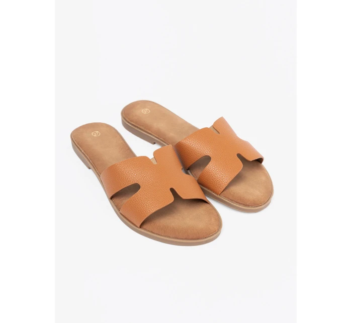 Pohodlné dámske topánky Carmel bez podpätku Pohodlné dámske topánky Carmel bez podpätku