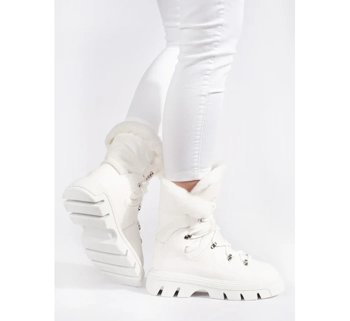 Módne biele dámske snežnice na platforme Módne biele dámske snežnice na platforme