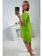 Šaty s viazaním na rukávoch pistáciovej farby