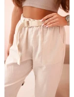 Dámske ľanové nohavice s bavlnou a opaskom béžovej farby Dámske ľanové nohavice s bavlnou a opaskom béžovej farby
