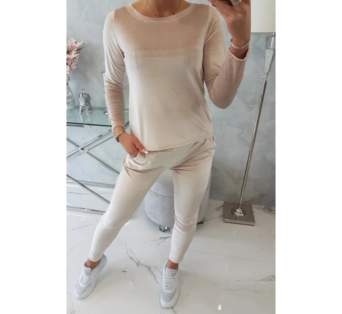 Velúrová súprava so zadným popruhom béžová Velúrová súprava so zadným popruhom béžová