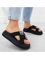 Dámske žabky na platforme so zirkónmi čierne Potocki 16347