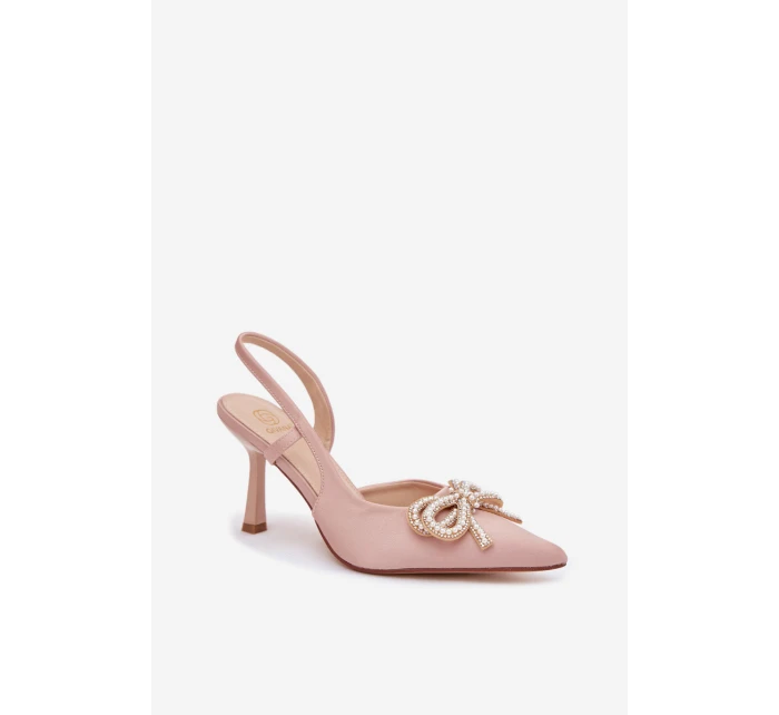 Lodičky s mašlí a patou Béžové model 21787011 - Boto Lodičky s mašlí a patou Béžové model 21787011 - Boto