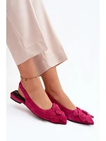 Kožené semišové sandály na plochém podpatku s ozdobným květem Vinceza 66951 Fuksie