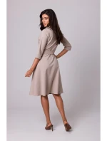 B255 Zavinovacie šaty so šálovým golierom - béžové