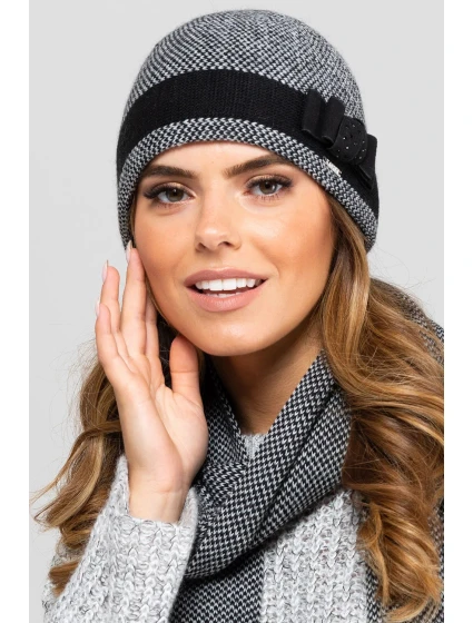 Dámska čiapka Katalonia čiernobiela - Kamea Dámska čiapka Katalonia čiernobiela - Kamea