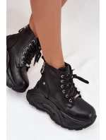 Kožené zateplené dámské kotníkové boty na platformě model 21711737 Černé - Goe