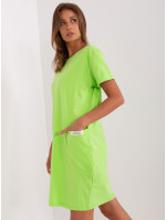 Svetlozelené základné šaty s okrúhlym výstrihom