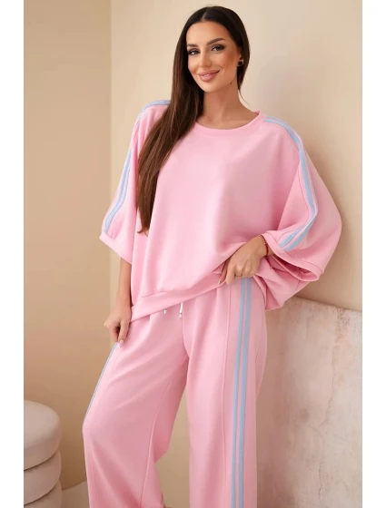 Dámsky viskózový maslový komplet so širokými nohavicami a voľnou blúzkou svetloružový