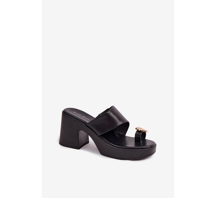 Žabky na podpätku model 225375 Krok vo veľkom štýle