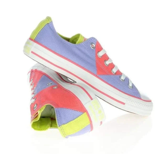 Buty Chuck Taylor W model 19516599 - CONVERSE Buty Chuck Taylor W model 19516599 - CONVERSE