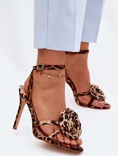 Dámské sandály na podpatku s ozdobou Panterka model 22122579 - Boto