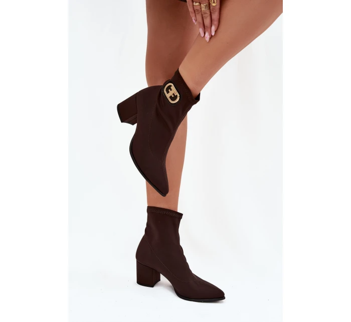 Botki Damskie Na Słupku Ze Złotym Detalem Zazoo 3128 Czekoladowe Botki Damskie Na Słupku Ze Złotym Detalem Zazoo 3128 Czekoladowe