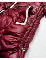 Dámska bordová bunda s ozdobným prešívaním J Style (5M3351-1)