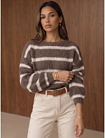 Dámský oversized pruhovaný svetr s nastavitelným pasem Fango FashionStreet MY2612 Dámský oversized pruhovaný svetr s nastavitelným pasem Fango FashionStreet MY2612