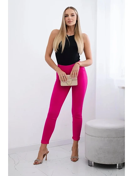 Bavlněné kalhoty se zirkony na fuchsie model 20592412 - K-Fashion Bavlněné kalhoty se zirkony na fuchsie model 20592412 - K-Fashion