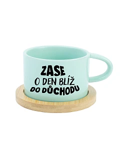 ONE DAY CLOSER TO HOME - mätový hrnček s makrónkou 200 ml