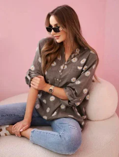 Dámska ľanová blúzka s kvetinovým vzorom, dlhými rukávmi a gombíkmi v khaki farbe