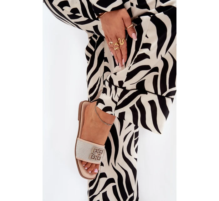 Eleganckie Klapki Damskie Z Ozdobą Na Płaskim Obcasie Beżowe Lovehia Eleganckie Klapki Damskie Z Ozdobą Na Płaskim Obcasie Beżowe Lovehia