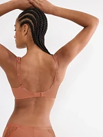 Wild Azalea Florale W01 - Marhuľové brandy - TRIUMPH Marhuľové brandy - TRIUMPH