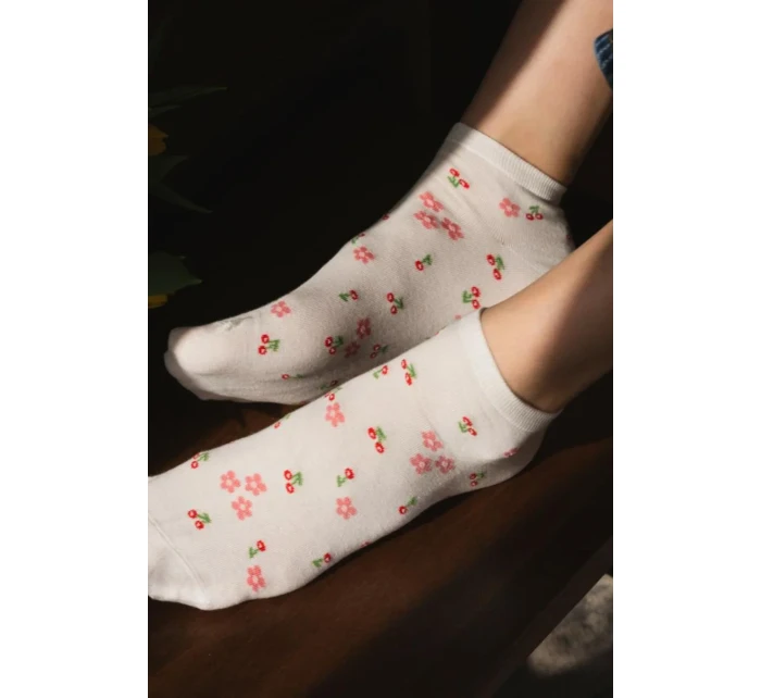 DÁMSKÉ model 20911957 PONOŽKY 114 - Steven