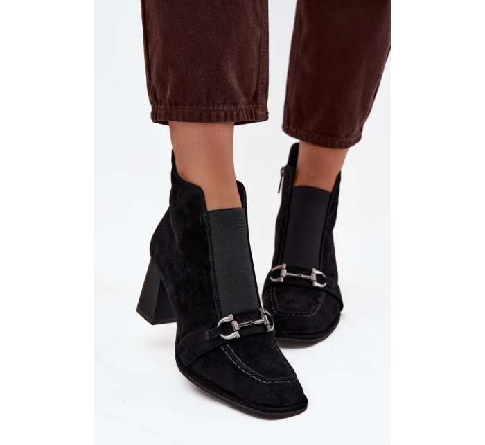 Topánky na podpätku model 219564 Krok vo veľkom štýle