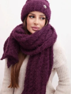 Dámska súprava čiapky a šálu s ozdobnými pruhmi slivka