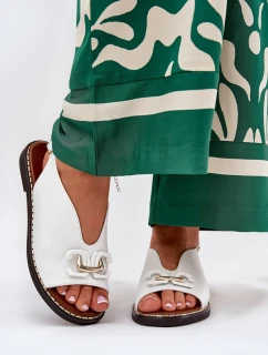 Sandály Na Ploché Podpatky S Dekorací Eko Kůže Bílé model 21685882 - Boto