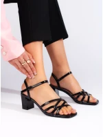 Luxusní dámské sandály černé na širokém podpatku Luxusní dámské sandály černé na širokém podpatku