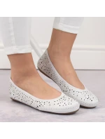 Kožená pohodlná polobotka W model 22033618 bílá - Rieker