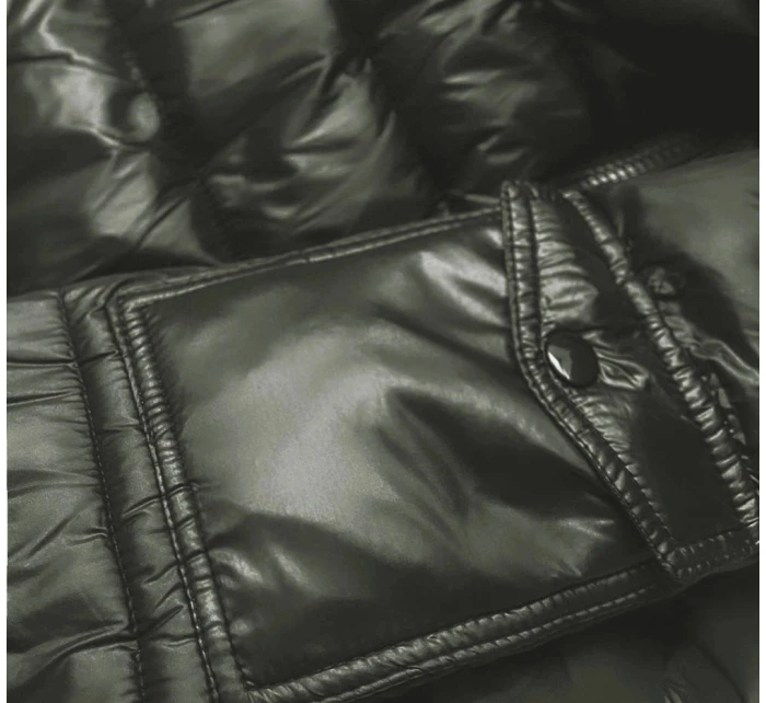 Krátka dámska zimná bunda v khaki farbe (YP-20129-6)