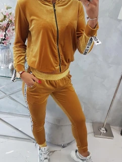Velurová souprava s ozdobnými model 21752920 hořčicová - K-Fashion