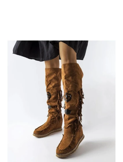 Čižmy na klinovom podpätku model 205790 Solea