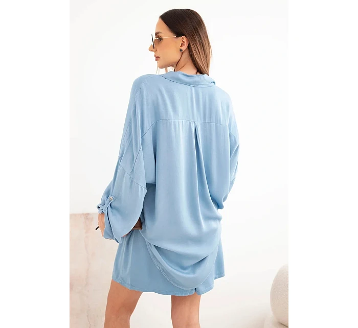 Dámske viskózové tričko s gombíkmi a voľné džínsové šortky