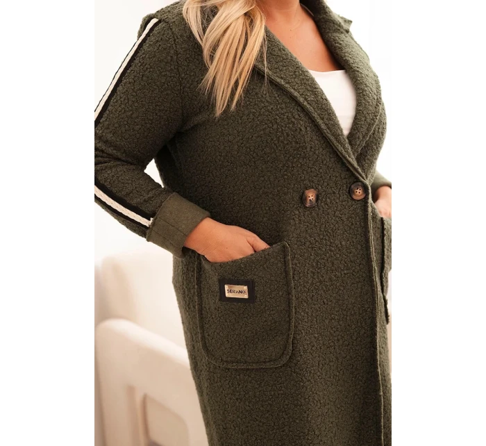 Dámsky kabát v nadmernej veľkosti z umelej jahňacej kože s vreckami v khaki farbe