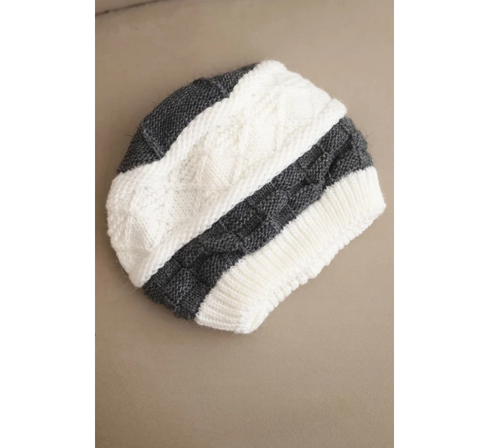 Čepice s rolováním Magda K293 camel