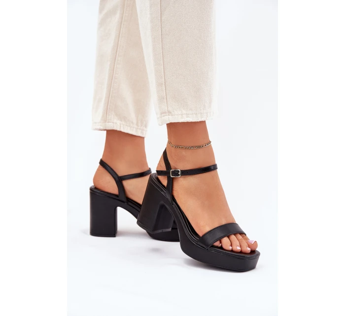 Eko Kožené Sandály Na Podpatku Černé model 21699452 - Boto Eko Kožené Sandály Na Podpatku Černé model 21699452 - Boto