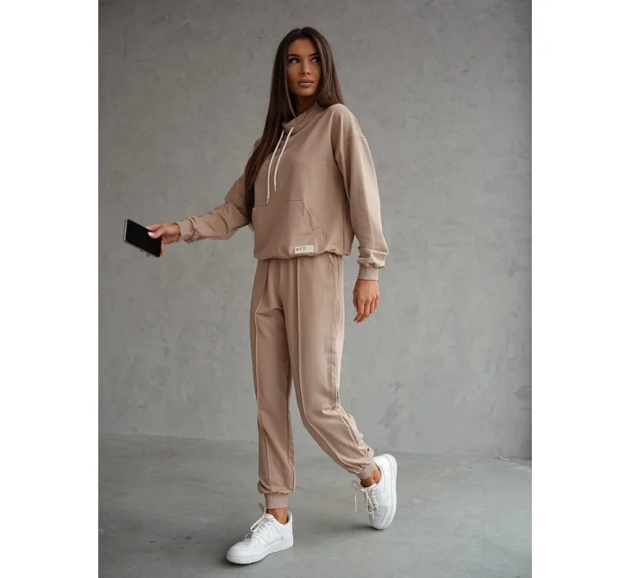 Béžová dámska tepláková súprava - mikina so stojačikom a nohavice (82162)