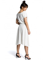 model 15097686 Rozšířené šaty ecru - BeWear