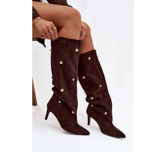 Vklouznuté dámské kozačky na jehlovém podpatku se zlatými ozdobami hnědé Thaliane