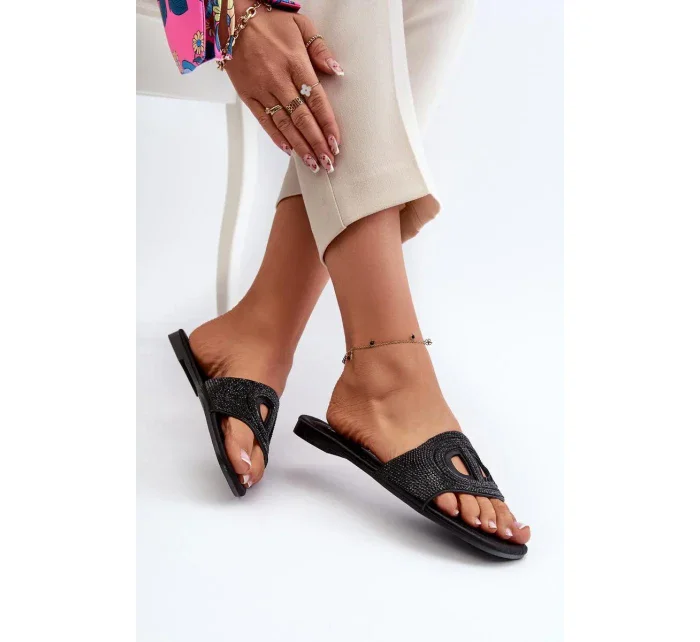 Papuče model 198180 Krok vo veľkom štýle Papuče model 198180 Krok vo veľkom štýle