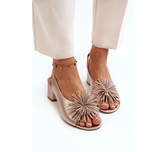 Skórzane Sandały Z Ozdobą Laura Messi 2719 Złote