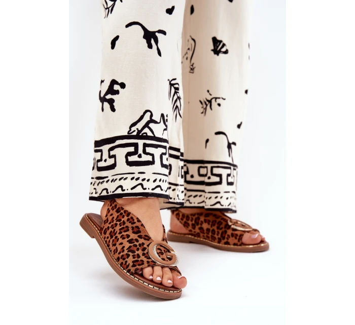 Ploché Sandály S Dekorací Hnědé model 21685686 - Boto