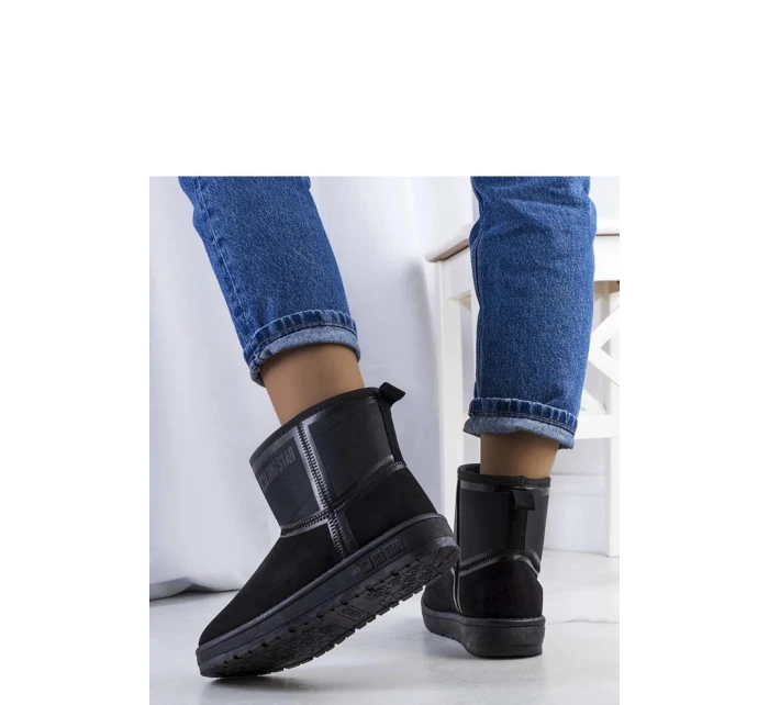 Snehule model 204780 Solea