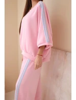 Dámsky viskózový maslový komplet so širokými nohavicami a voľnou blúzkou svetloružový