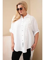 Dámska košeľa v nadmernej veľkosti z viskózy s kvetinovou výšivkou biela