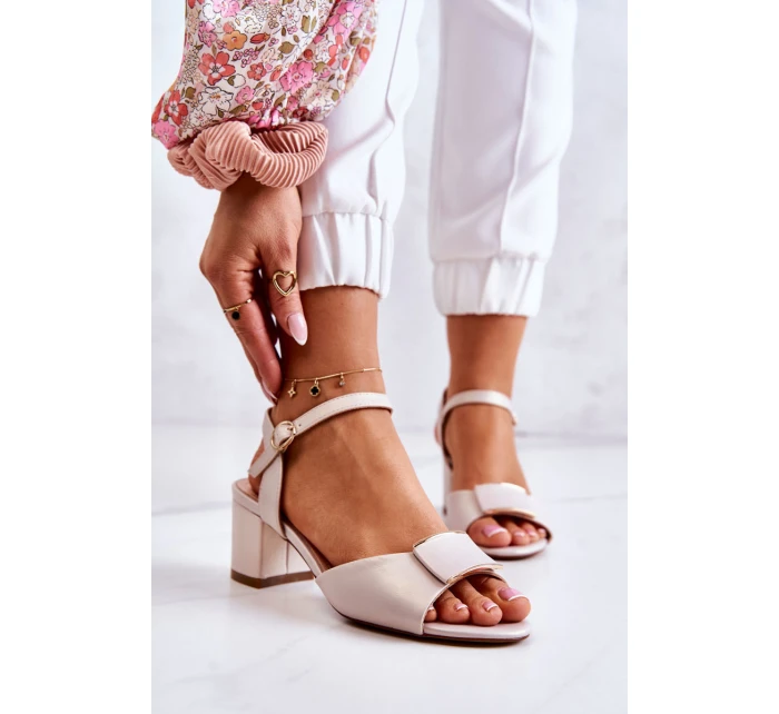 Skórzane Sandały Na Obcasie Beżowe Lorisa